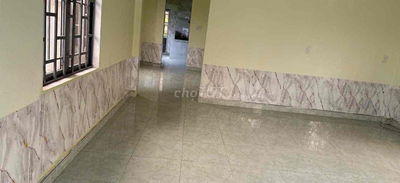 bán nhà cap4 khu không ngập lụt xe o tô vao tận nhà gần trường hoc