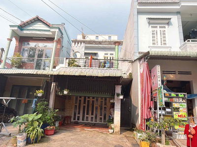 Nhà Lầu và 5phòng trọ KDC Thuận Giao 150m2 full thổ cư 4tỷ350