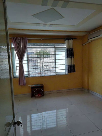 Nhà mặt tiền hẻm 1092 Huỳnh Tấn Phát DT 4,3x7 trệt lầu Khu dân cư