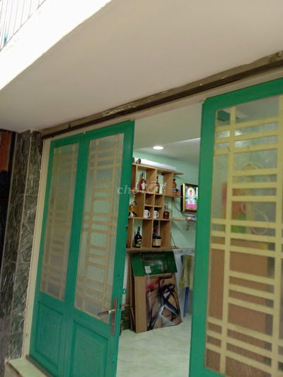 Bán nhà Trần Xuân Soạn, Q.7. Diện tích 3x6m, có Sổ Hồng Riêng.