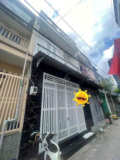 Nhà ngay Lê Văn Quới - hẻm xe hơi - ngang 4m - DTXD 60m2