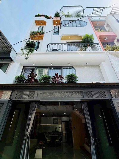 🔥 116L- NHÀ MỚI NGANG 6M CÓ THANG MÁY – GẦN MẶT TIỀN NGUYỄN OANH