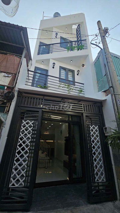 BÁN NHÀ ĐẸP Ở NGAY FULL NỘI THẤT -ĐƯỜNG LÊ ĐỨC THỌ- P17 GÒ VẤP