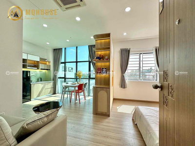 STUDIO - 1 BEDROOM / 30-40m2 / CAO CẤP / GIÁP SÂN BAY / FULL NỘI THẤT