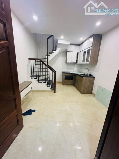 BÁN NHÀ ĐÀO TẤN 38m2 - NGÕ RỘNG THÔNG - GẦN PHỐ - NHÀ MỚI ĐẸP Ở NGAY - 7.9 TỶ