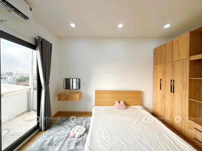 CHO THUÊ 1PN TÁCH BẾP BAN CÔNG FULL NỘI THẤT NGAY VƯỜN LÀI