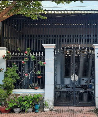 Cho thuê nhà mặt tiền đường số 2 - KDC Hiệp Thành 1