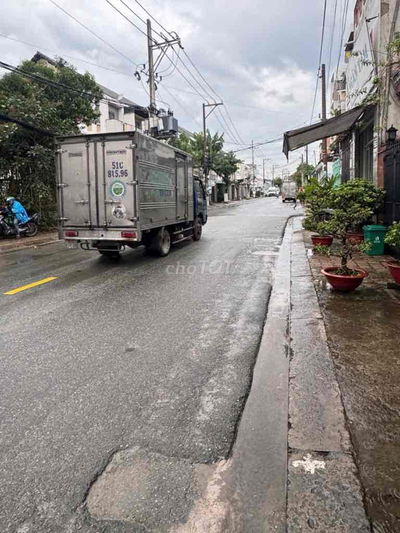 Bán nhà 3 tầng 80m² MT kinh doanh ngay Lê Trọng Tấn Bình Hưng Hòa, Bìn