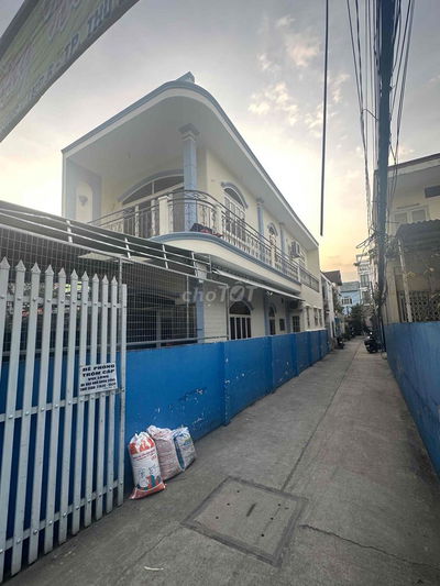 Cho thuê nhà 1 trệt 1 lầu Đ. Quang trung,TNPB, Quận 9