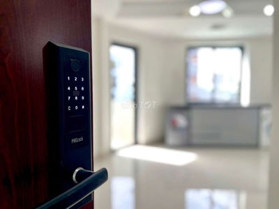 Cho Thuê Căn Hộ Mới Full Nội Thất Cao Cấp Lê Quang Định-Phạm Văn Đồng