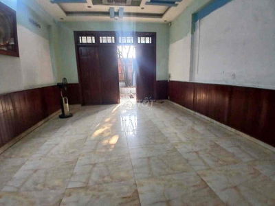 GẦN CHỢ LINH XUÂN NHÀ NGANG 6M 2 LẦU SÂN THƯỢNG 5PN GẦN TRƯỜNG HỌC