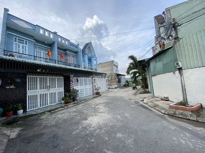 ✅NGỘP BÁN NHÀ 1 TRỆT 1 LẦU SHR 2/ NGẮN TÔ KÝ  ,THỚI TAM THÔN , HÓC MÔN