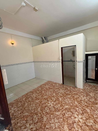 PHÒNG TRỌ AN NINH, YÊN TĨNH CHO SINH VIÊN VÀ NVVP TẠI BÌNH THẠNH