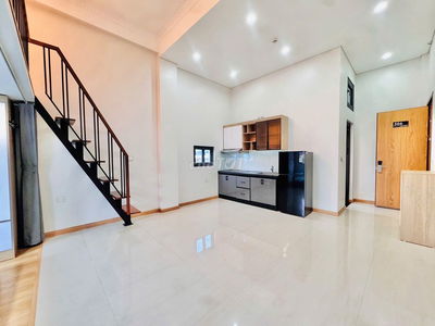 CĂN HỘ FULL ĐỒ NGAY XUÂN LA