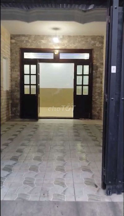 4m x 20m 2pn 2wc nha trong vao o ngay