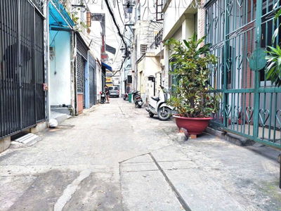 Bán nhà đg.bùi thị xuân.p3.tân bình