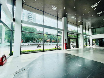 Cho thuê mặt bằng 830m2 làm Showroom, Ngân hàng, Phòng khám …