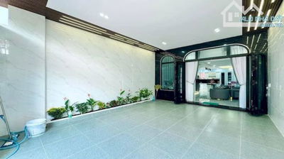 BÁN NHÀ LẠC LONG QUÂN, GẦN Ô TÔ, GẦN HỒ TÂY THOÁNG SÁNG, 55M2, 12,7 TỶ