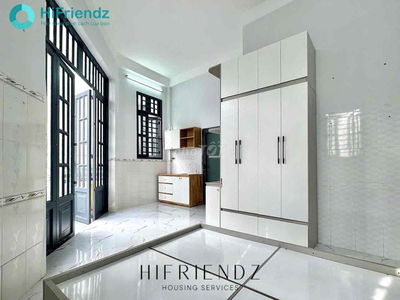 CHO THUÊ PHÒNG BAN CÔNG MỚI XÂY FULL NỘI THẤT THOÁNG MÁT TẠI QUẬN 5