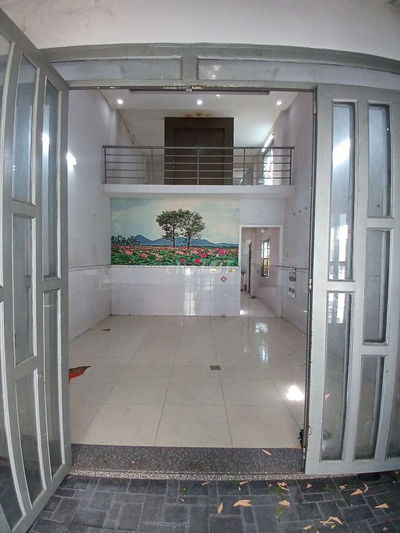 Bán nhà lk 4_5 DT: 4,5* 15M GỒM 1T+ lửng 2pn ,2w đường 5m thông