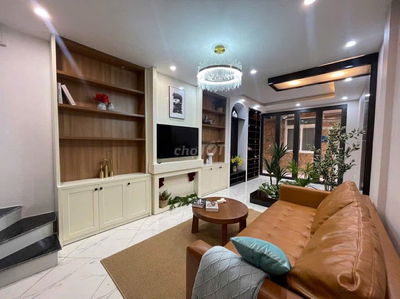 Lô góc Định Công 45m, oto vào nhà, ngõ thông KD, bán gấp, chỉ hơn 8 tỷ