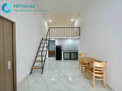 PHÒNG TRỌ MỚI GÁC CAO 2 MÉT Ở 4NG 4XE NGAY ĐH HUTECH, UEF, UTH, FTU,..