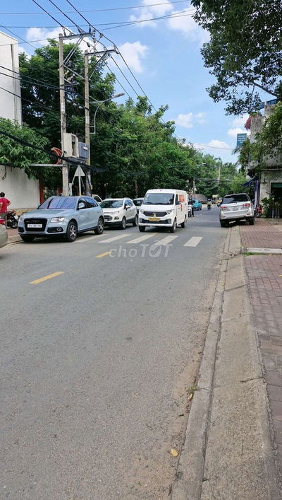 BÁN NHÀ GẦN LÊ LỢI, HIỆP PHÚ,QUẬN 9 KHU KIẾN THIẾT,72M2 SHR NHỈNH 6 TỶ