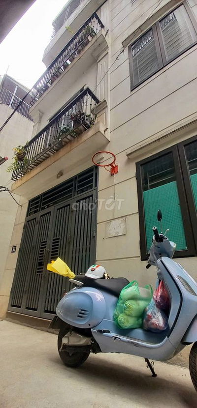 Chính chủ cho thuê nhà nguyên căn:30m2*4 tầng, 3 ngủ, 3WC, full đồ