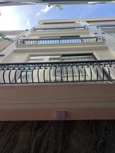 SIÊU PHẨM NHÀ MỚI, VÕ CHÍ CÔNG, LÔ GÓC 2 THOÁNG, 42m2 6 tầng thang máy