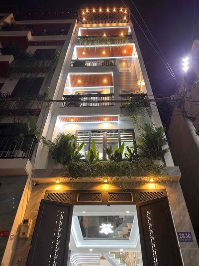 nhà 1 lửng 3 tầng+ 4pn+ ngay ngã 3 đông quang