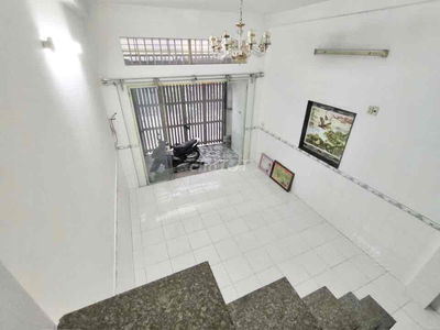 Nhà Sạch Sẽ 4x15m 1Lầu Đúc (2PN 2WC) Hẻm 5m Tải 2,5T. Hương Lộ 2