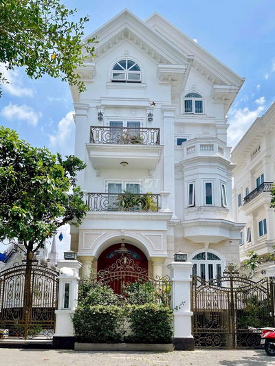 mặt bằng mặt tiền 13m Dương Quảng Hàm Cityland trải bàn 30m