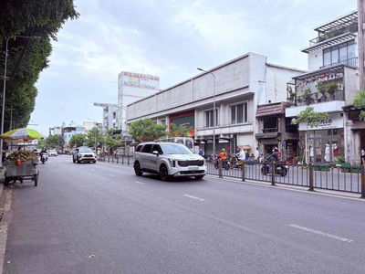 Bán Gấp Mặt Tiền Lý Thái Tổ, 5 tầng; rẻ hơn định giá ngân hàng;