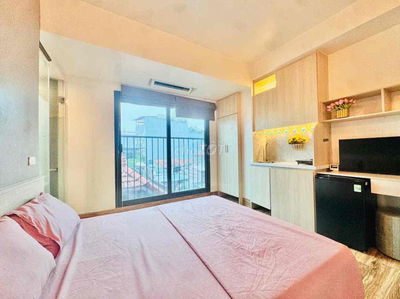 CCMN ĐẸP XINH KHU HỒ TÂY ÂU CƠ THUNG LŨNG HOA Ở LUÔN