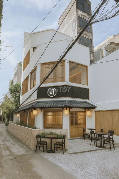 CHO THUÊ NHÀ 2MT NGÔ TẤT TỐ, QBT 5x16m trệt 2 lầu sân thượng giá 90tr