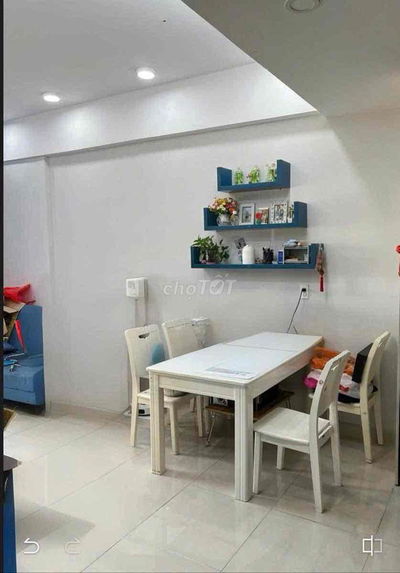 cho thuê 2PN 2WC full nội thất y hình gần sân bay giá 16triệu 74m2