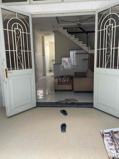 4X14M (3PN 2WC 2 MÁY LẠNH) GẦN NGÃ 6