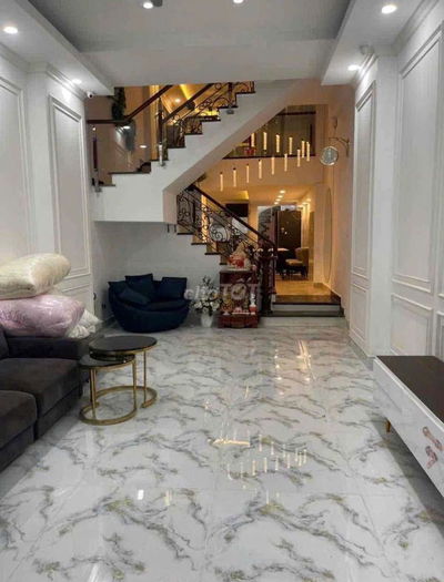 Nhà Full Nội Thất 1 Trệt 4 Lầu 5PN 6WC Mặt Tiền Đường Số Tân Quy