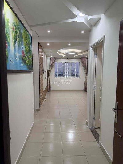 cho thuê căn hộ 2pn chung cư Sen Xanh