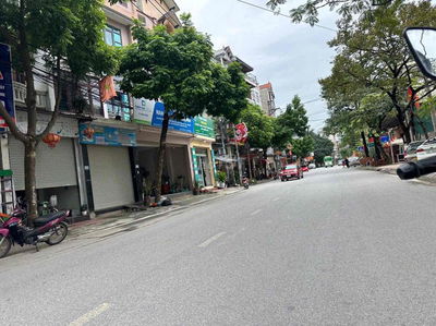 LÔ GÓC SIÊU ĐẸP- GẦN CẦU THƯỢNG CÁT- 2 BƯỚC CHÂN RA HỒ ĐIỀU HÒA Vị trí