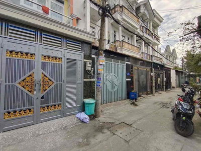 NHÀ CÒN MỚI ĐẸP, HẺM 5m CÁCH CHỢ HIỆP THÀNH CHỈ 100m, Ô TÔ VÀO TẬN NHÀ