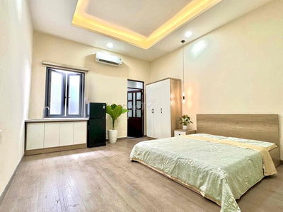 CHO THUÊ STUDIO GẦN NGÃ TƯ HÀNG XANH, CỬA SỔ THOÁNG FULL NỘI THẤT