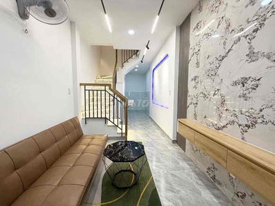 NHÀ MỚI - NGAY MẶT TIỀN NGUYỄN KIỆM 10M - P3 GV - 35M2- 4.6 TỶ TL