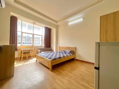 🔥PHÒNG STUDIO BAN CÔNG CỬA SỔ THOÁNG_GẦN CV HOÀNG VĂN THỤ_LĂNG CHA CẢ