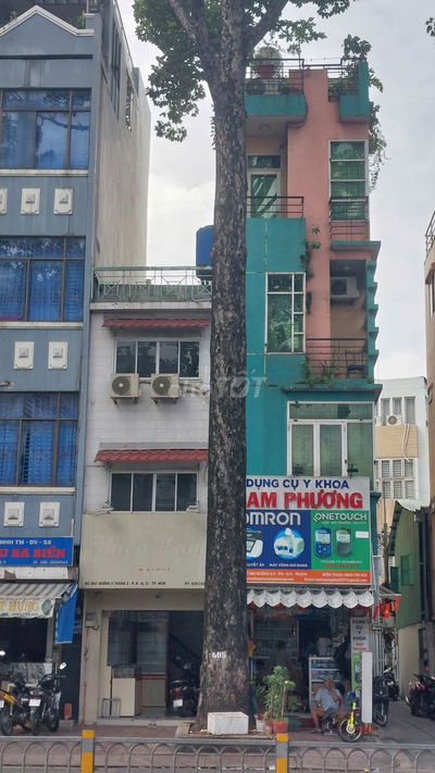 bán Mặt Tiền đường 3/2 Quận 11 4 x 11 giá chỉ 8 tỷ 6