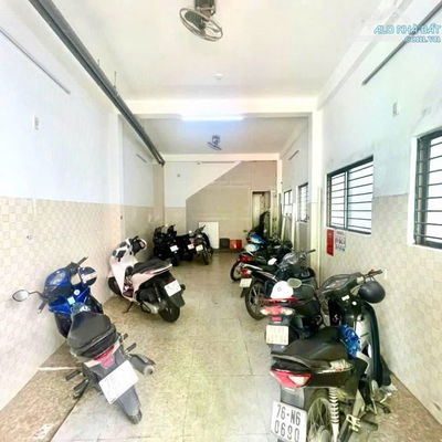 BÁN DÃY TRỌ 3 TẦNG – KIỆT 5M LÊ ĐÌNH LÝ – DÒNG TIỀN 32TR/THÁNG