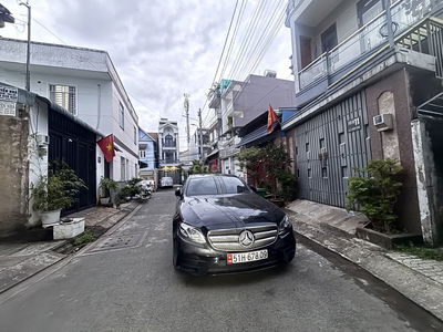 Ngay ga Metro Thủ Đức! Bán đất tặng nhà Cấp 4 85m2 chỉ 7tỷ, XD 5 Tầng