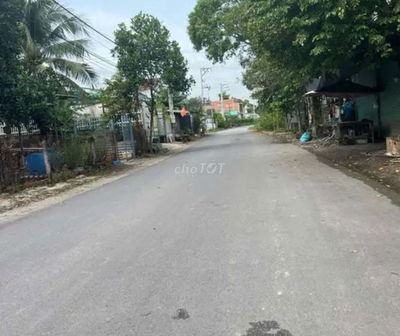 Bán đất Mặt tiền kinh doanh DX 14 phú mỹ DT 124m. Lh ***