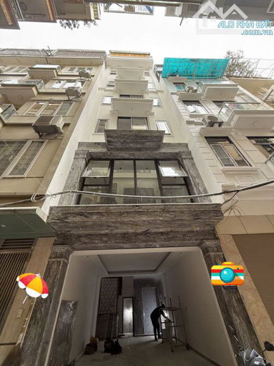 Bán nhà phân lô mới Trần Quốc Hoàn, 42m², 7 tầng thang máy, MT 4m, ô tô tránh, nhỉnh 21 tỷ