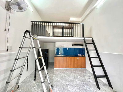 Cho thuê kiot gác lửng, không gian sạch đẹp, dễ setup theo nhu cầu